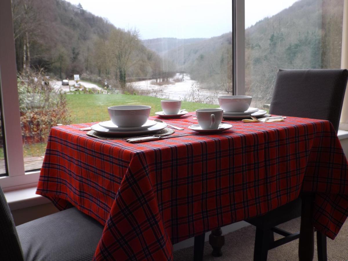 Wye Rapids House Bed & Breakfast Symonds Yat Exterior photo